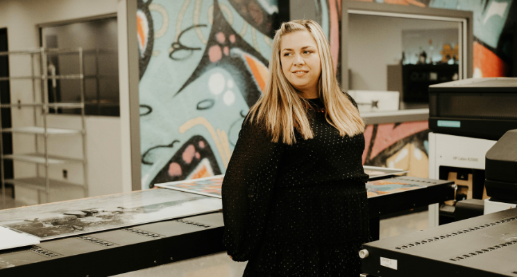 Women In Signs Award